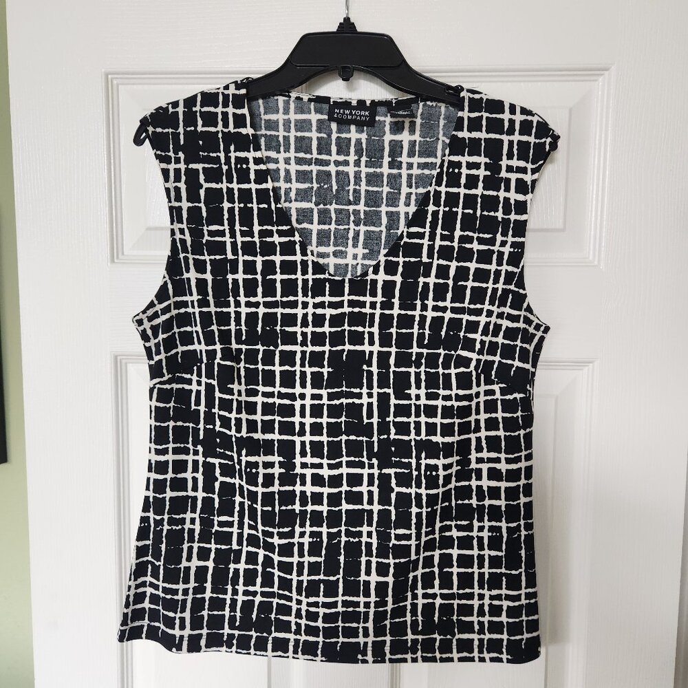 Sleeveless top